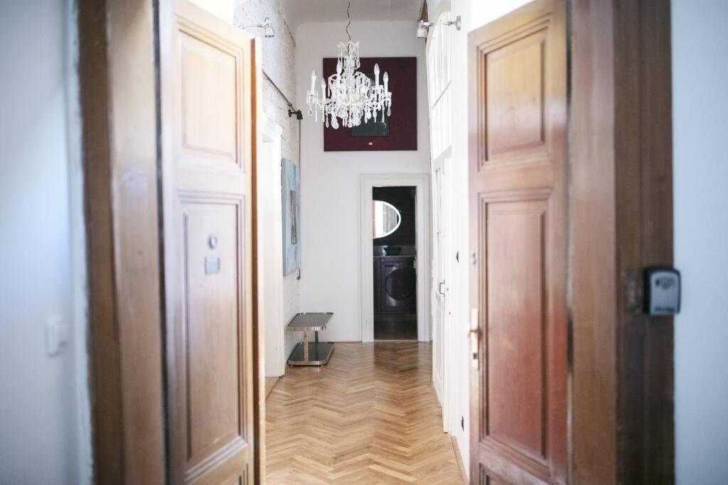 King Charles Apartment Prag Eksteriør billede