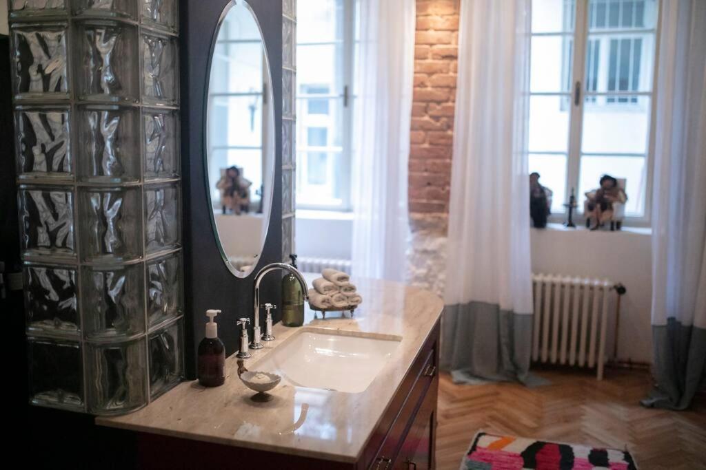King Charles Apartment Prag Eksteriør billede